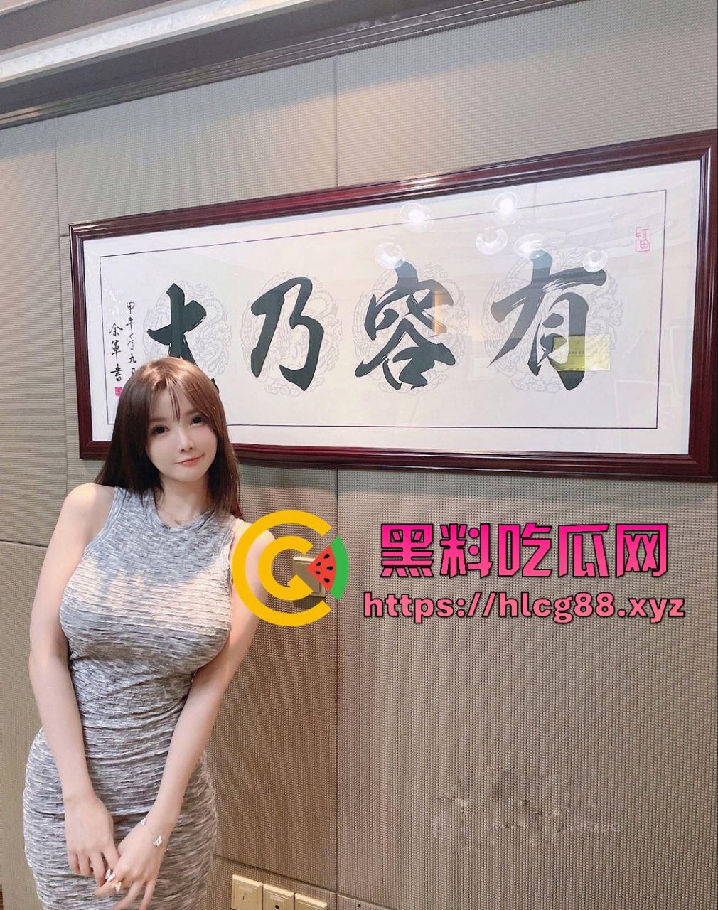 徐州名媛『王洁』37D骚奶炸场,蜜桃臀骑鸡巴13秒包出水,有容奶大战力爆棚,不吃药干她让你跪地喊娘!-3