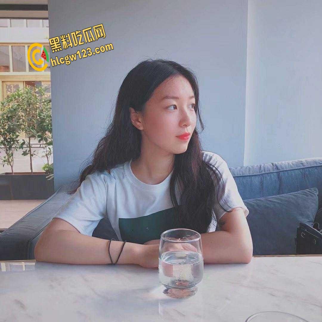 浙江嘉兴气质女幼师【曾素瑶】，出轨健身教练曝光，高颜值女神就此沦为肉棒的玩物！-2