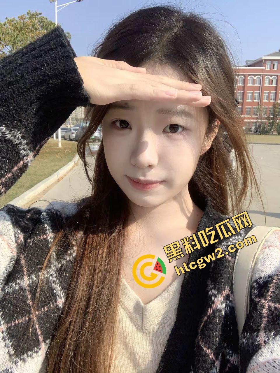 南昌职业大学JK嫩妹反差婊『9命我又胖了』多金大哥砸钱拿下 性爱水声哗啦！独家曝光！-7