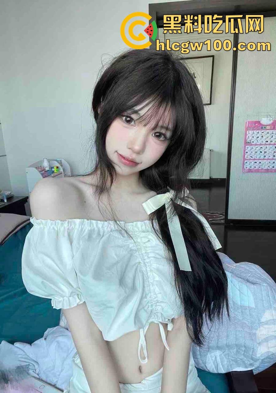 陕西酒店00后前台骚妹子『 蒋可冉 』直接成瓜友御用炮友，干完不粘人骚到骨子里，随叫随到谁用谁爱上！-9