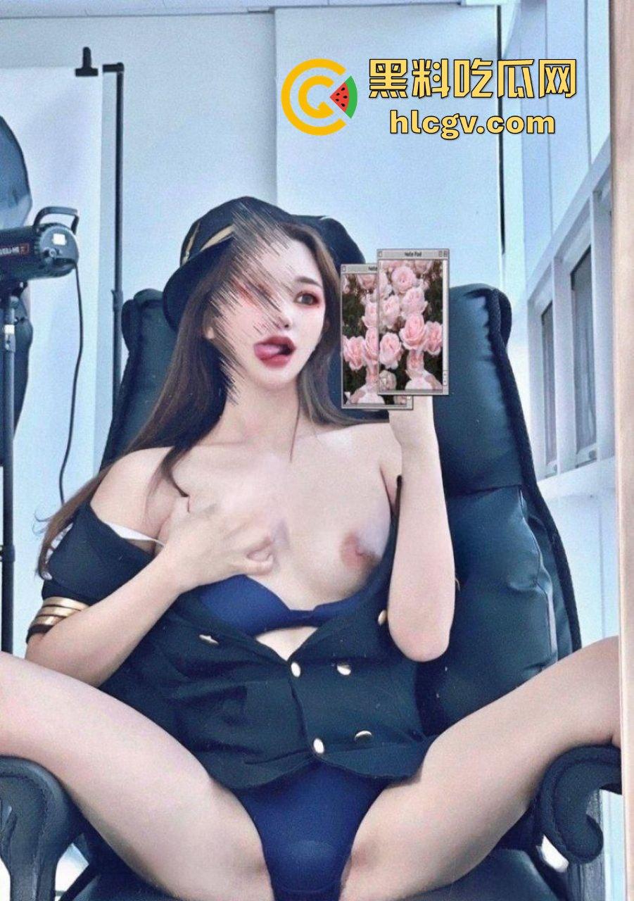 工作累了火气大?看看OF高颜值反差婊【女王】最新福利!前凸后翘,妥妥的泄欲神器!-11