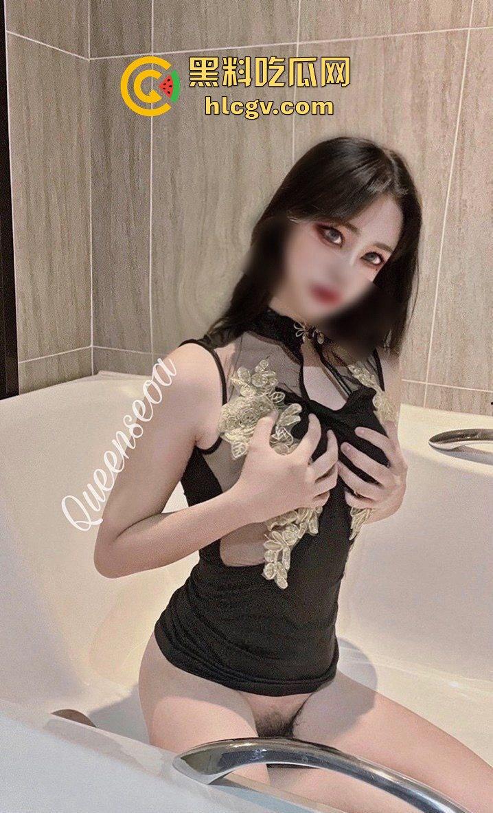 工作累了火气大?看看OF高颜值反差婊【女王】最新福利!前凸后翘,妥妥的泄欲神器!-12