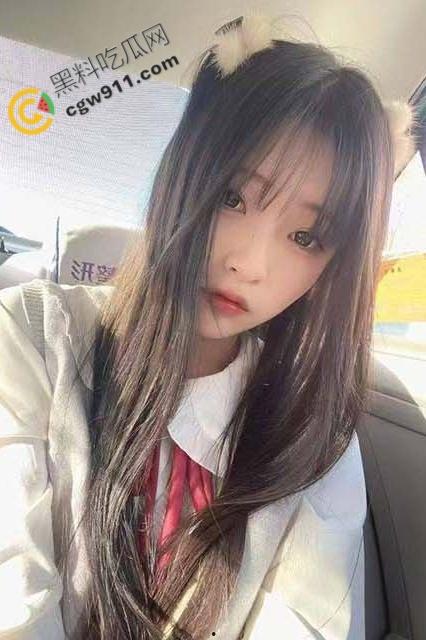 海角大神亲姐生日夜狂欢：在餐厅包间被按耻辱椅，连续喷射，回家更疯狂，无套爆操嫩穴，高潮不断-3