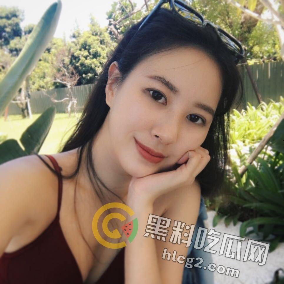 台湾新闻传播大学极品美女生活照与大尺度视频遭ICOLD外泄，床上表现让人惊叹！-2