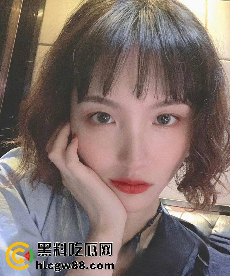 郑州师范大学经济管理学院【郭莲】勾引男生成校园精盆,骚逼天天被操的都快烂了!-6