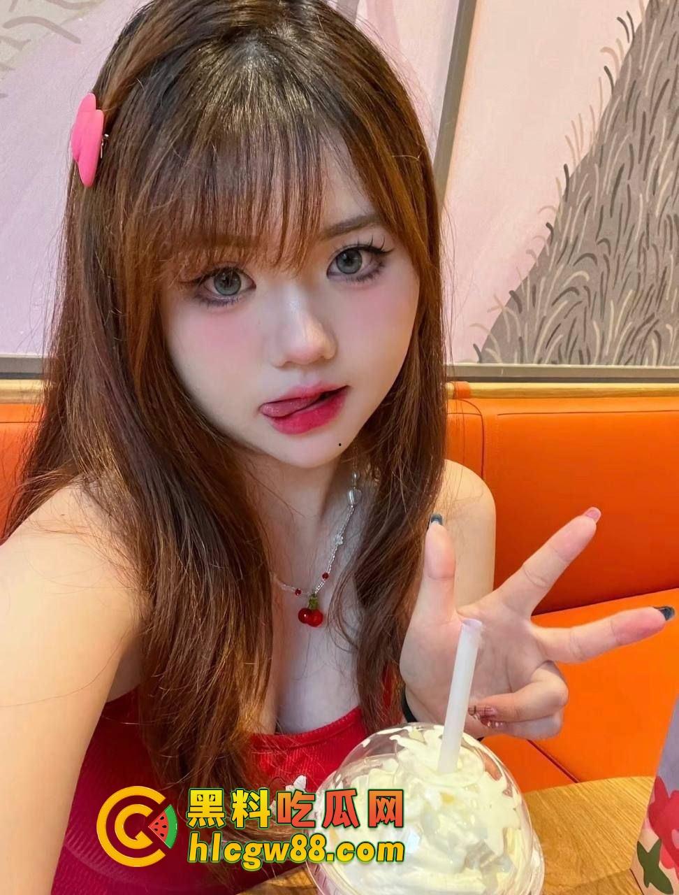 杭州女炮友『李研桦』跨年操到现在,小肥猪逼痒每周三四炮,金币兜不住了,上周最后一炮踢了!-2