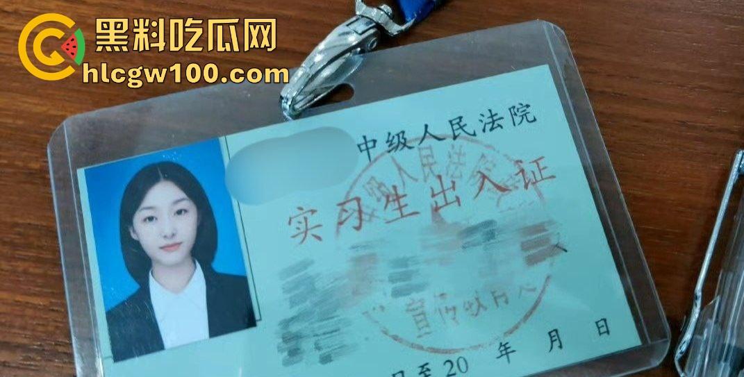 河南法院【程雯雯】被渣男前男友曝光45秒啪啪视频,清冷外表反差母狗,蜜穴美乳玩得停不下来!-4