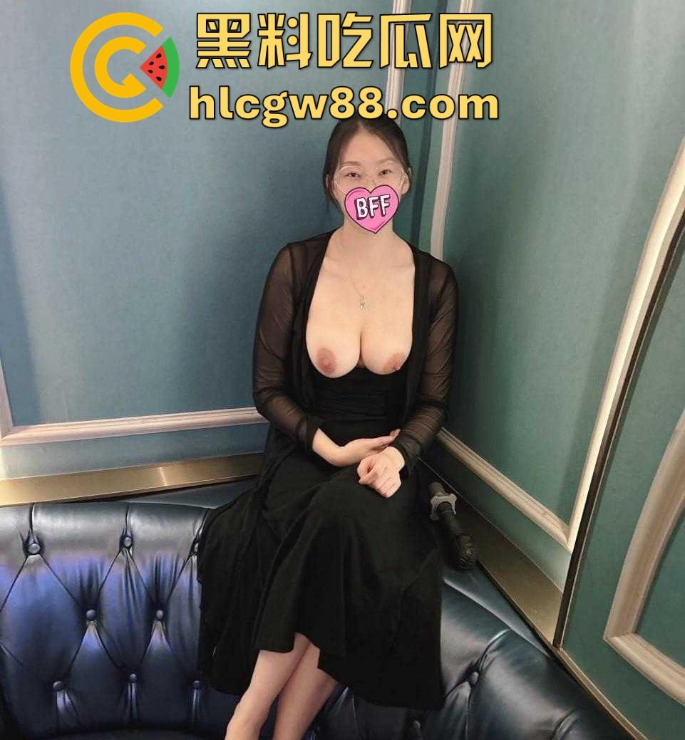 人民教师【李西夕】的反差人生大曝光 白天是端庄的辛勤园丁 晚上化身骚婊人妻服务单男!-5