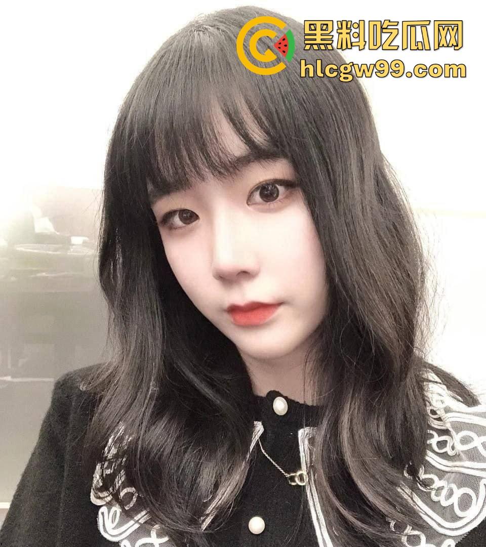 南京财经大二学妹【叶婷鑫】被渣男灌醉操翻天,强行口交内射视频曝光,这清纯妹子咋这么惨?-2