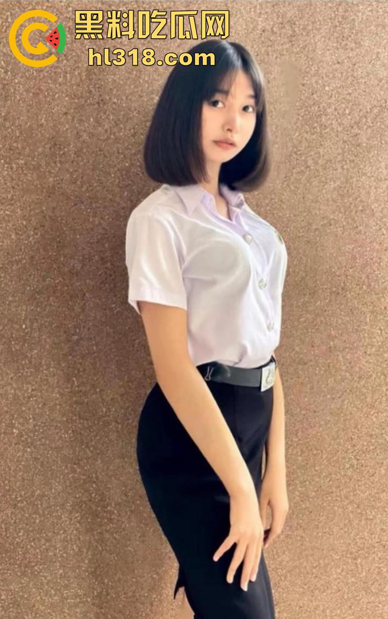 泰国拉拉队女神【Kae】,还在上高中的极品尤物,身材一流大奶翘臀,三点粉嫩性感诱人自慰视频流出!-2