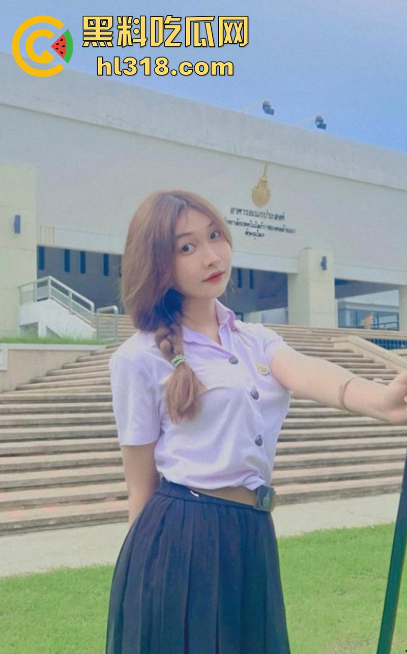 泰国拉拉队女神【Kae】,还在上高中的极品尤物,身材一流大奶翘臀,三点粉嫩性感诱人自慰视频流出!-4