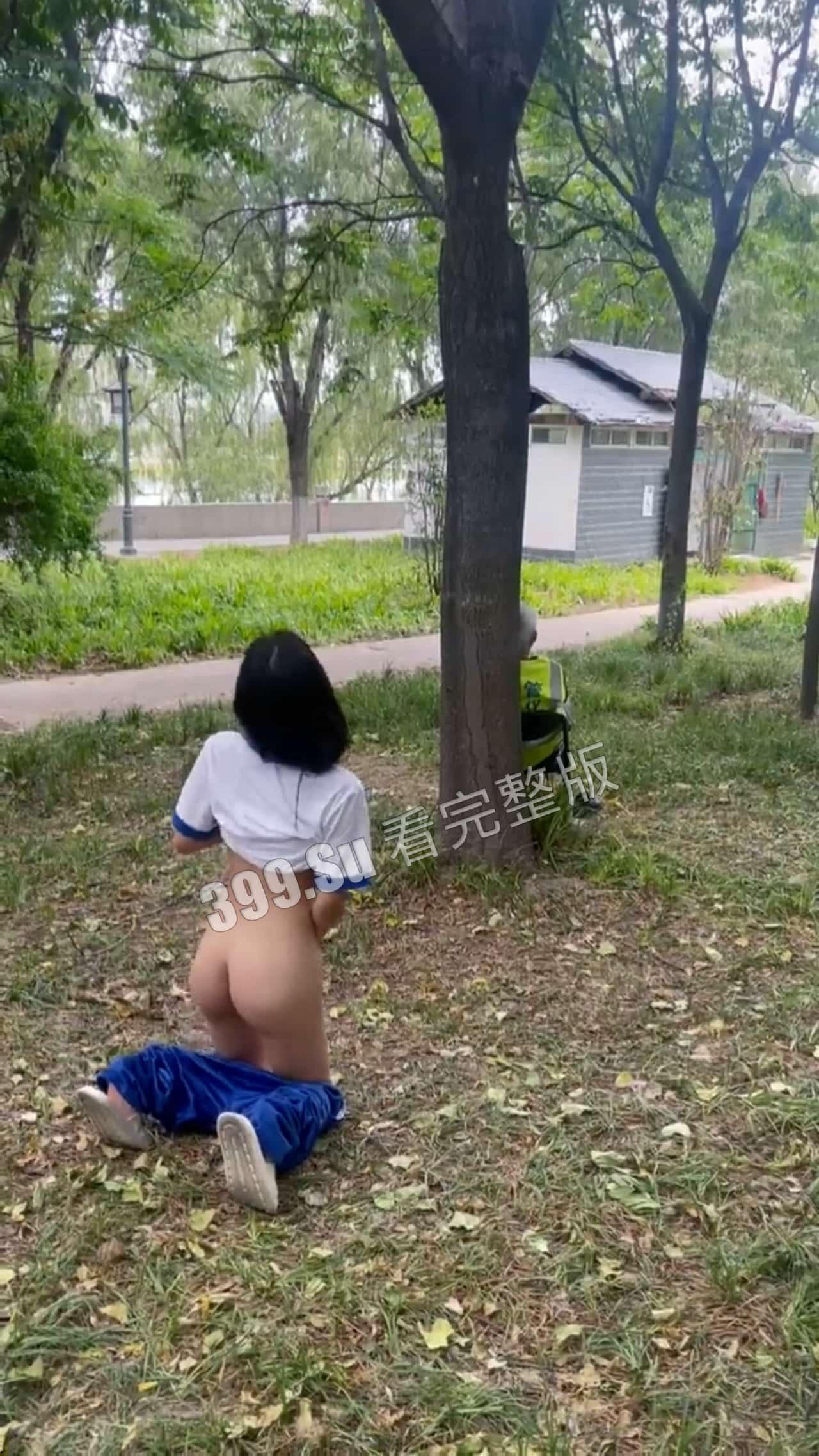 #吃瓜 郑州七中 女学生玩暴露被同学偷拍流出-4