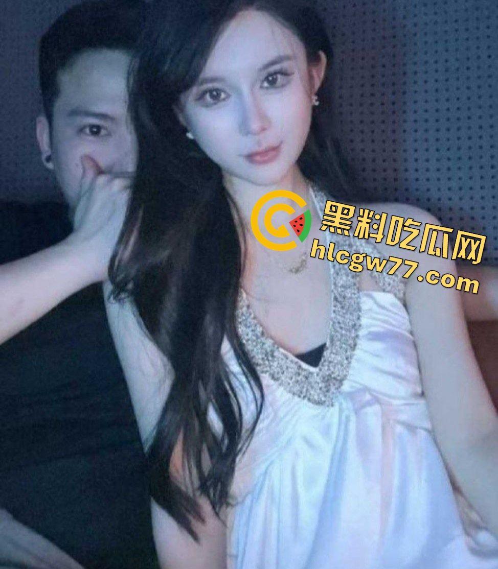 【覃海美】绝色女神变金主骚鸡!嫩逼内射爽翻天,完事还要抠出B里的精子吃下!-3