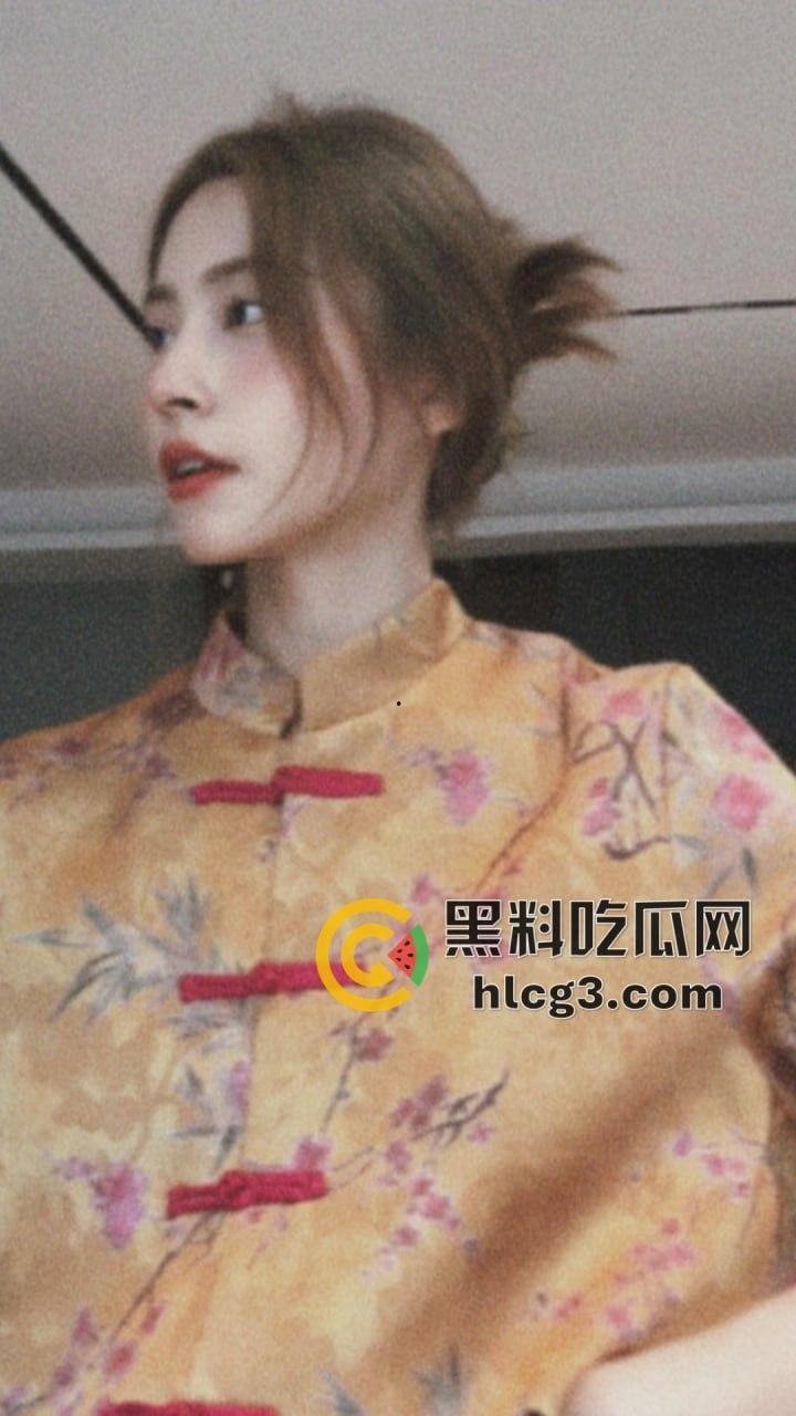 抖音爆炸性丑闻!600万粉网红情侣『地位极高硬气鑫』打炮私密视频流出,深喉口交,后入片段意外大泄露-6