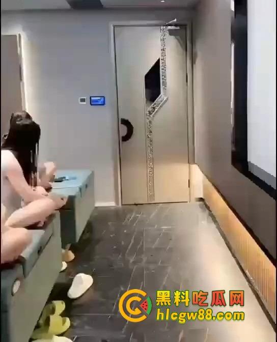 东莞碧海蓝天技师培训内部画面流出,台上一个钟,台下十年功,技师到底怎么炼成的?-1