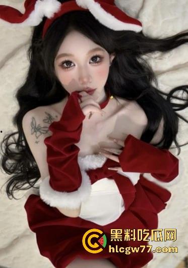 抖音235万粉网红【超蓝布萝莉】定制露脸性感私拍 冰肌玉骨勾人心神 清纯颜值唯美至极！-11