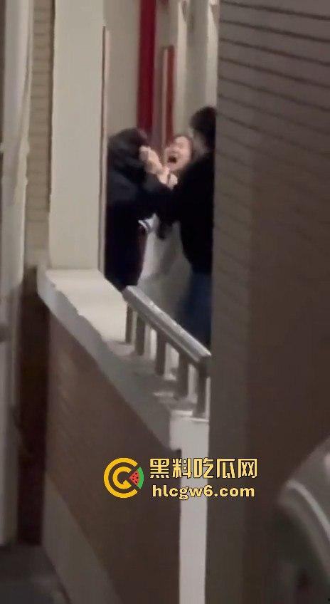 厦门大学嘉庚学院爆发校园霸凌事件!大四学姐被殴打险瘫痪,学校深夜删帖惹怒学生,游行群组已悄然建立!-7