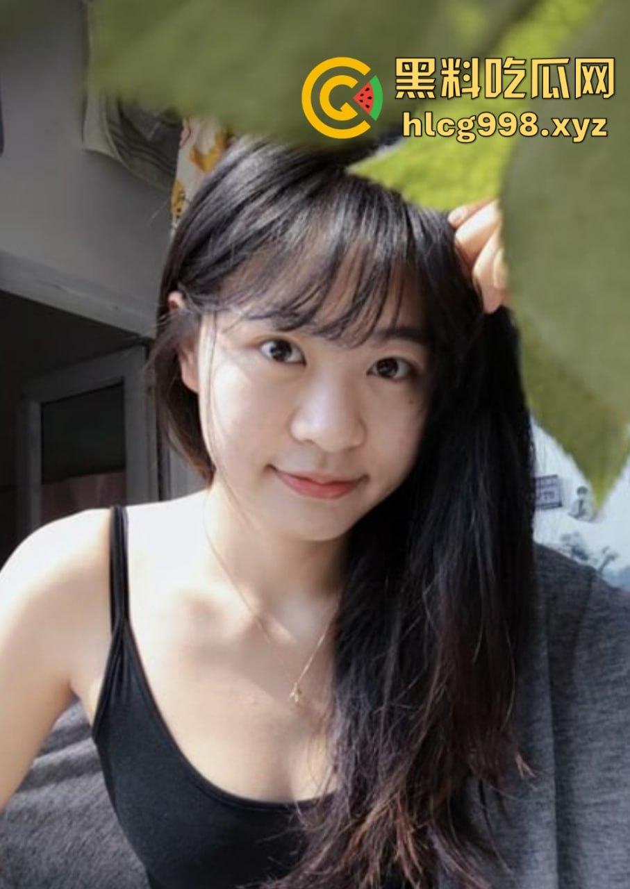 南宁师范学院清纯女神【赵一帆】堕落!在金主调教下变身反差母狗,深喉口交堪比技师!-1