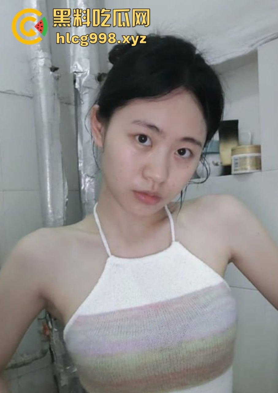 南宁师范学院清纯女神【赵一帆】堕落!在金主调教下变身反差母狗,深喉口交堪比技师!-5