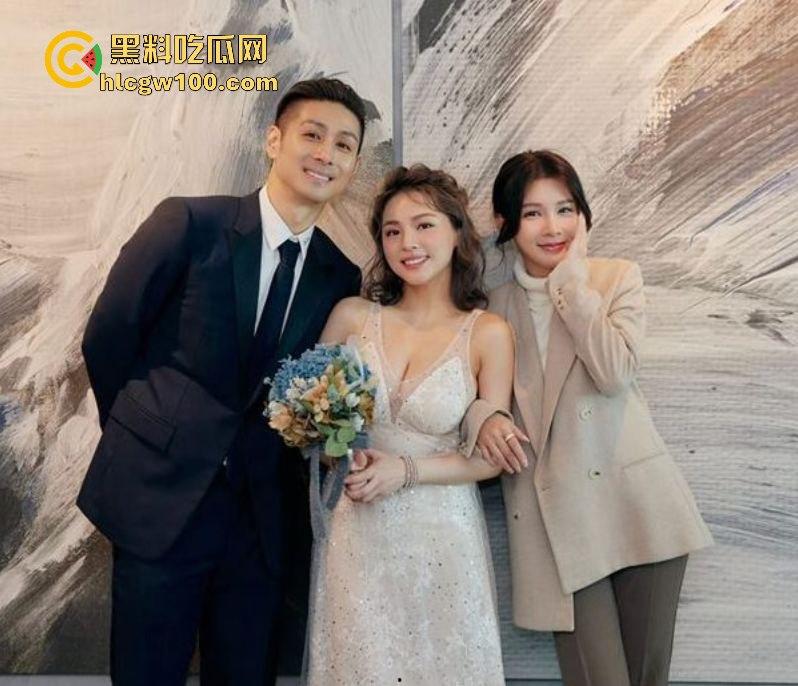 台湾G杯巨乳女明星【卓毓彤】露脸口交无套内射视频流出,她老公形似明星周柏豪。-14