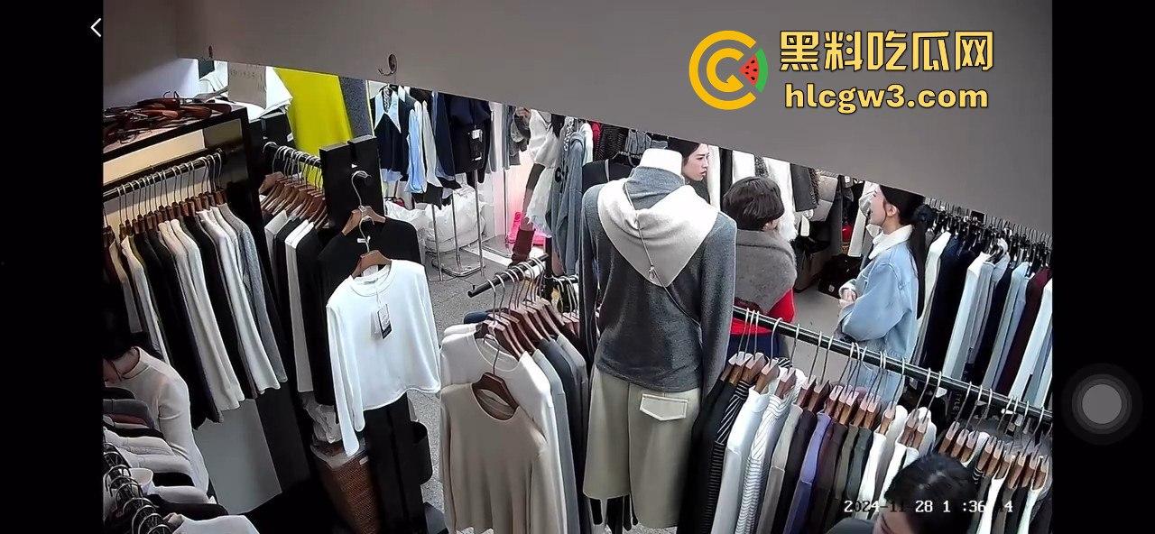 广州沙河服装城大乱斗!多名女子档口互撕,姐妹们龙虎斗,场面劲爆骂声不断!-6