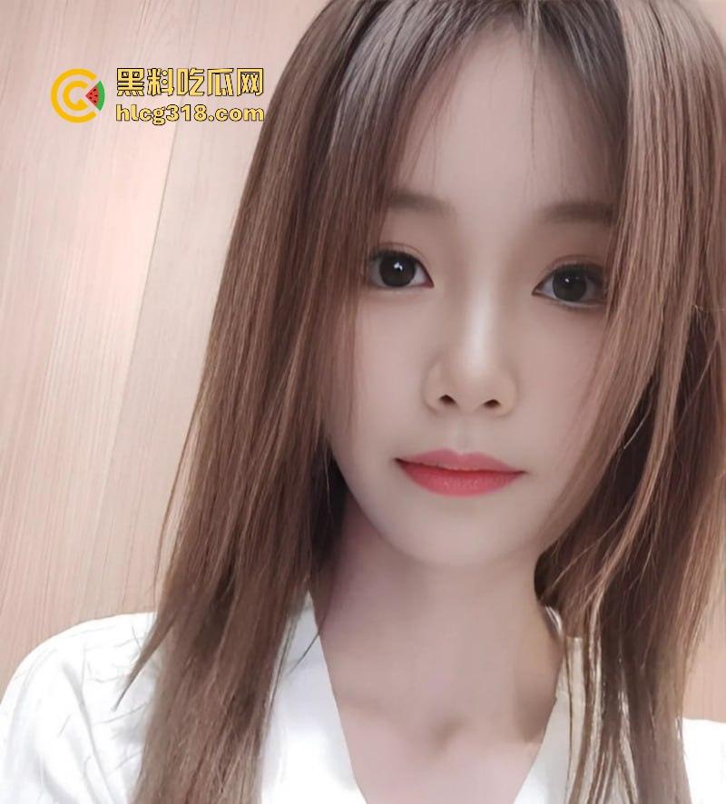 重庆高颜值美女【齐娇琪】极品尤物私拍流出,极品反差御姐露脸口交,性感身材粉嫩乳头骚穴惹火撩人!-2