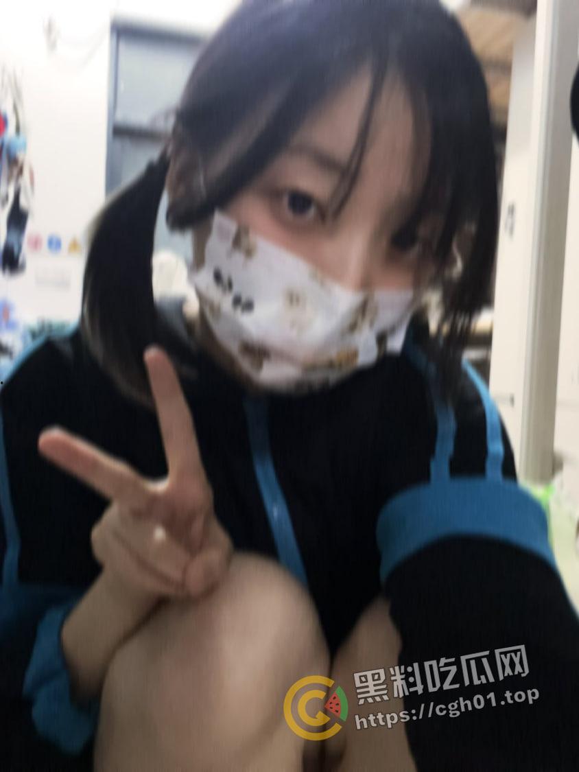 武汉极品粉嫩大学生 为了学费出卖身体成为金主玩物 粉色鲍鱼 这谁顶得住-3