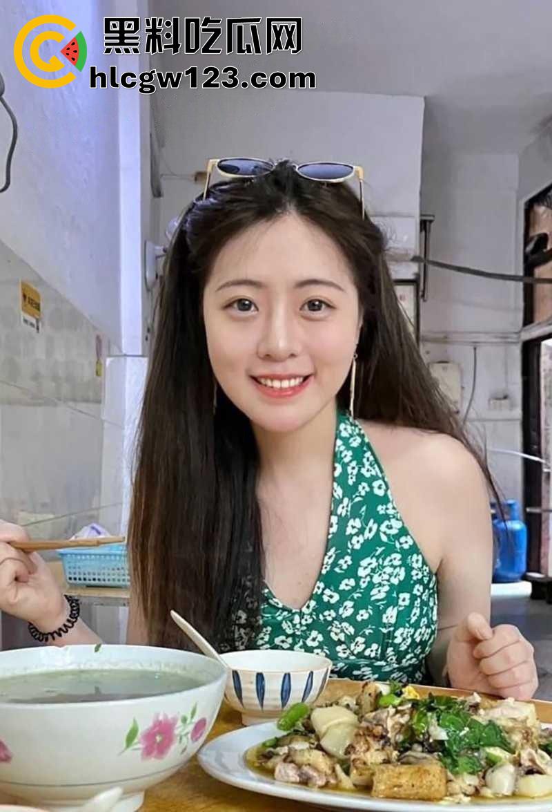 御姐颜值巨乳校花【顾盈】，太原职业技术学院骚逼，胸大腰细身材粉嫩逆天，舔功一流眼神勾人！-2