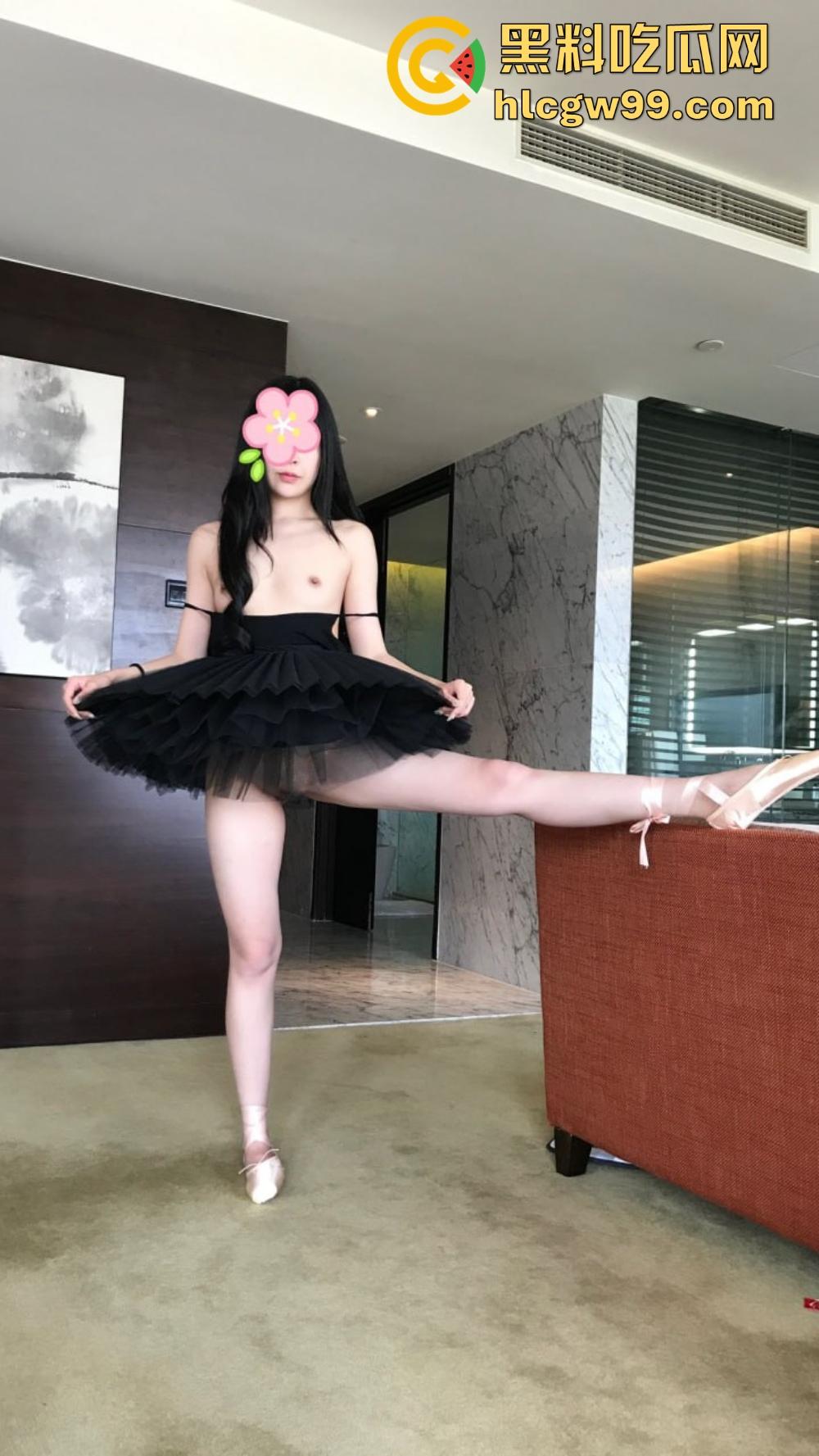 帝都顶级调教大神的变态回忆录第一弹,性奴调教,滴蜡鞭打到喝尿侍奉,解锁人类想象力的天花板!-19