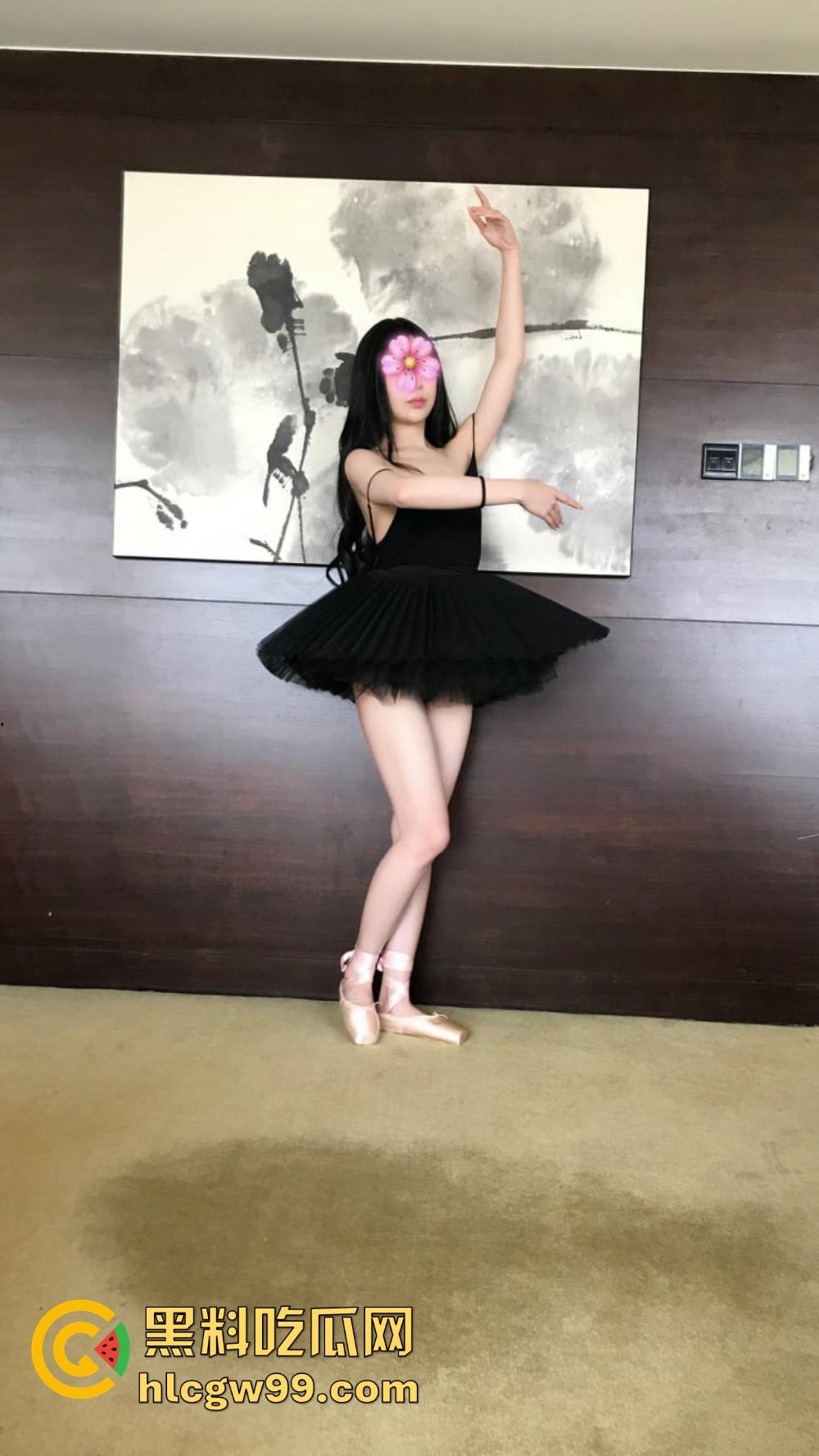 帝都顶级调教大神的变态回忆录第一弹,性奴调教,滴蜡鞭打到喝尿侍奉,解锁人类想象力的天花板!-21