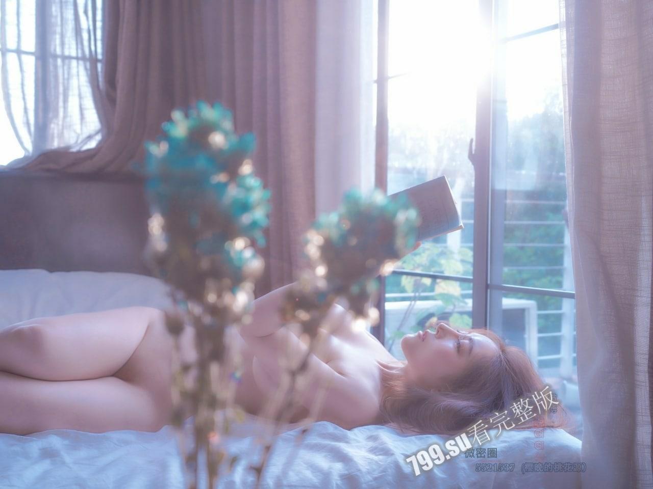 微博 19W 网红 G 奶女神 樱晚 最新大尺度主题私拍《红酒与她》极致唯美幽魂诱惑-5