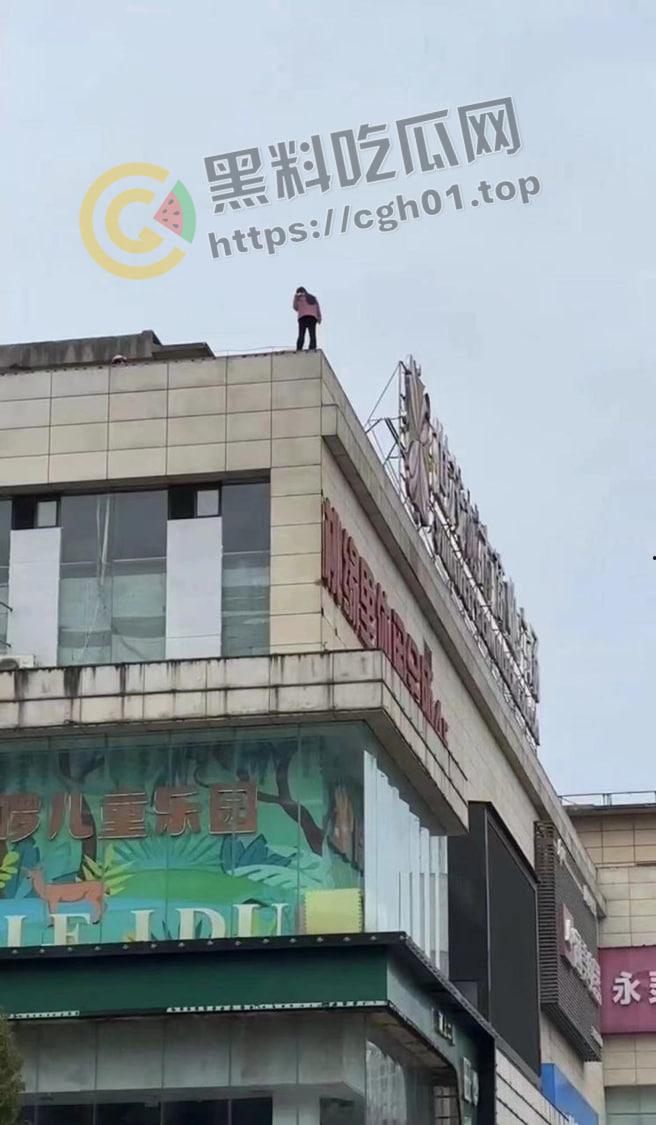 湖南新化网红【陈灿灿】与富二代分手后被造谣 精神失常跳楼未遂 鸡还相当贞洁烈女-5