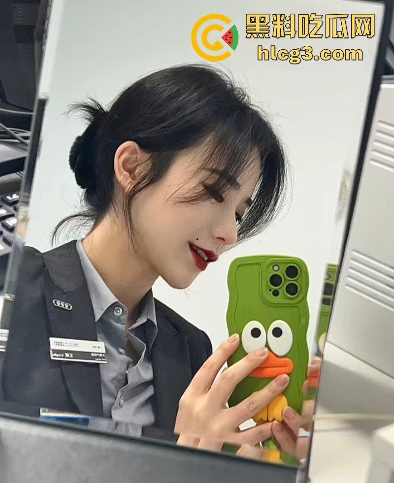 买车送车震!抖音97W粉丝网红南京奥迪4S店女销售【王阿姨】为卖车被骑着操 你心动了吗?-4