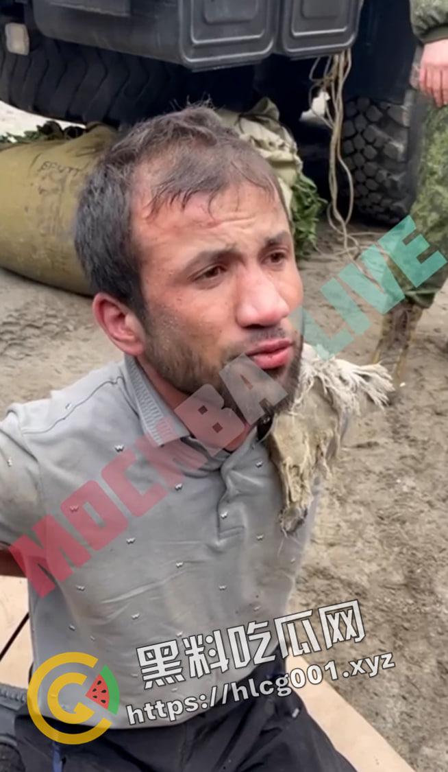 俄罗斯音乐厅恐怖袭击 恐怖分子放出第一视角 枪杀完还要补刀 以及被抓住后处决现场 血腥慎点！-2