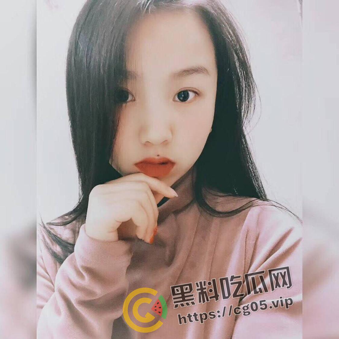 上海幼师小红书约炮 自曝男朋友不行 喜欢出来偷吃找刺激 等结婚就做好女孩 做爱被偷拍流出-1