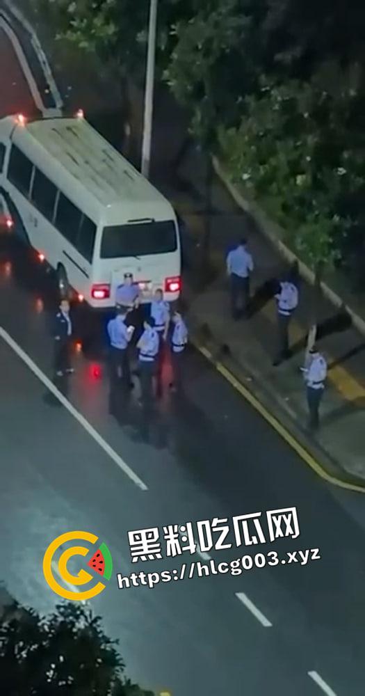 别人520打炮你杀人！郴州刀仔因情所困报复社会 苏仙公园砍杀数人 现场画面流出-5