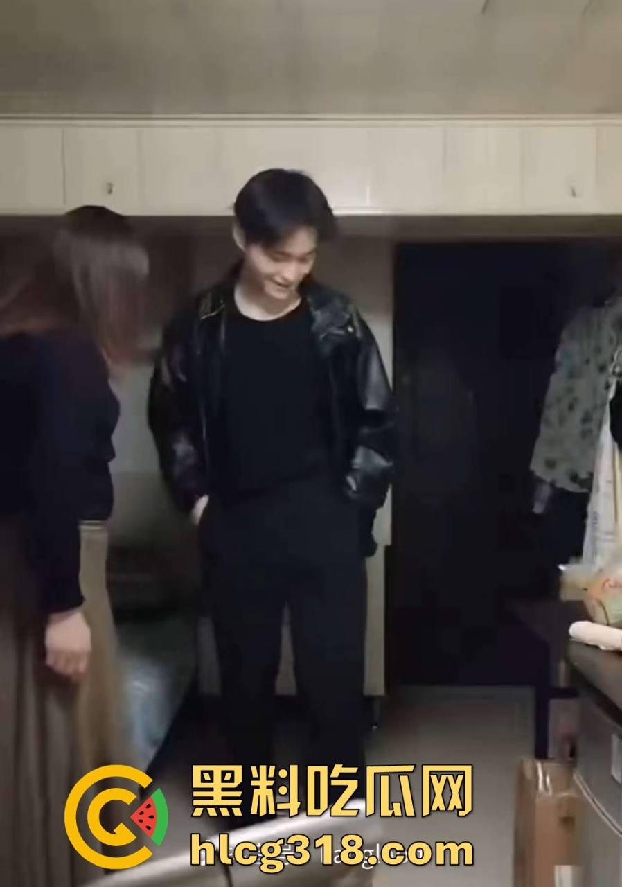 抖音热瓜『阿红』男扮女装约直男健身教练、小鲜肉肌肉男，中门对屌只打高端局，当代第一个千人斩伪娘！-29