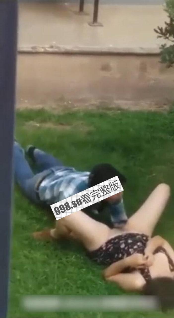 户外操逼秀大合集 尤其最后一位 感觉像当街强奸-2