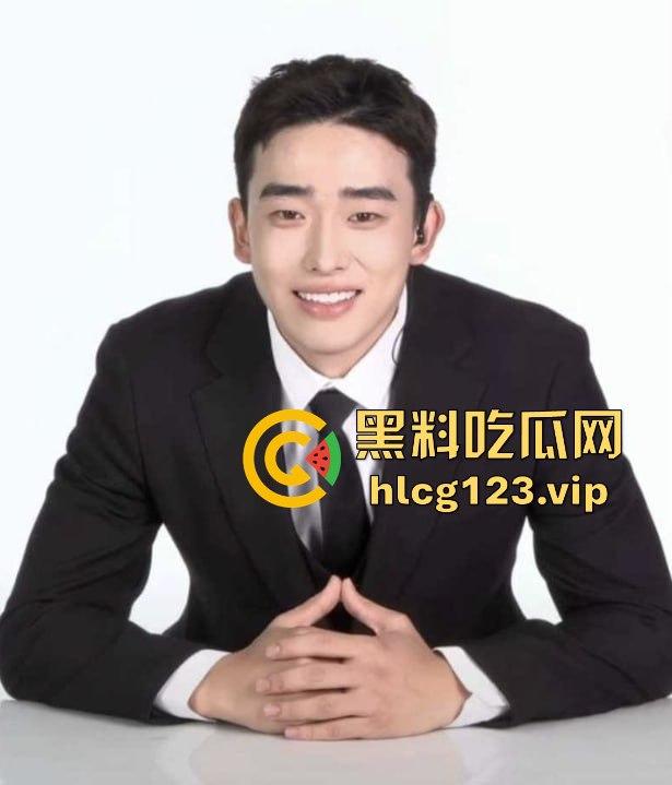 软饭小王子『焦皮』！抱富婆、撩老头，变性网红『智博』钱袋被掏空，软饭吃到爽！-24