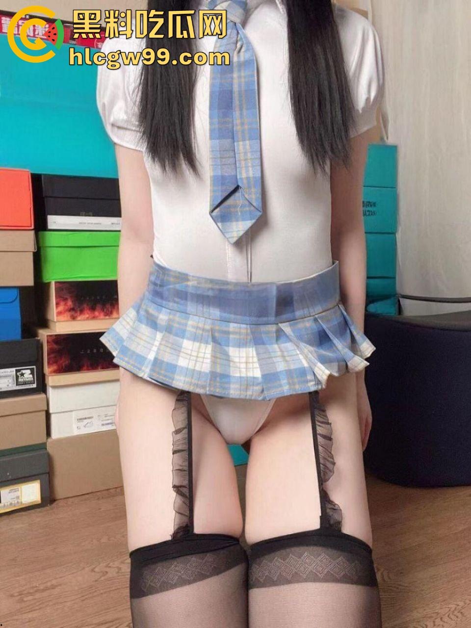 杭州师范大学女神『 李玖』沦为金主专属共享单车，金主的专属性奴，追她的男生排长队，结果被金主天天骑烂！-22