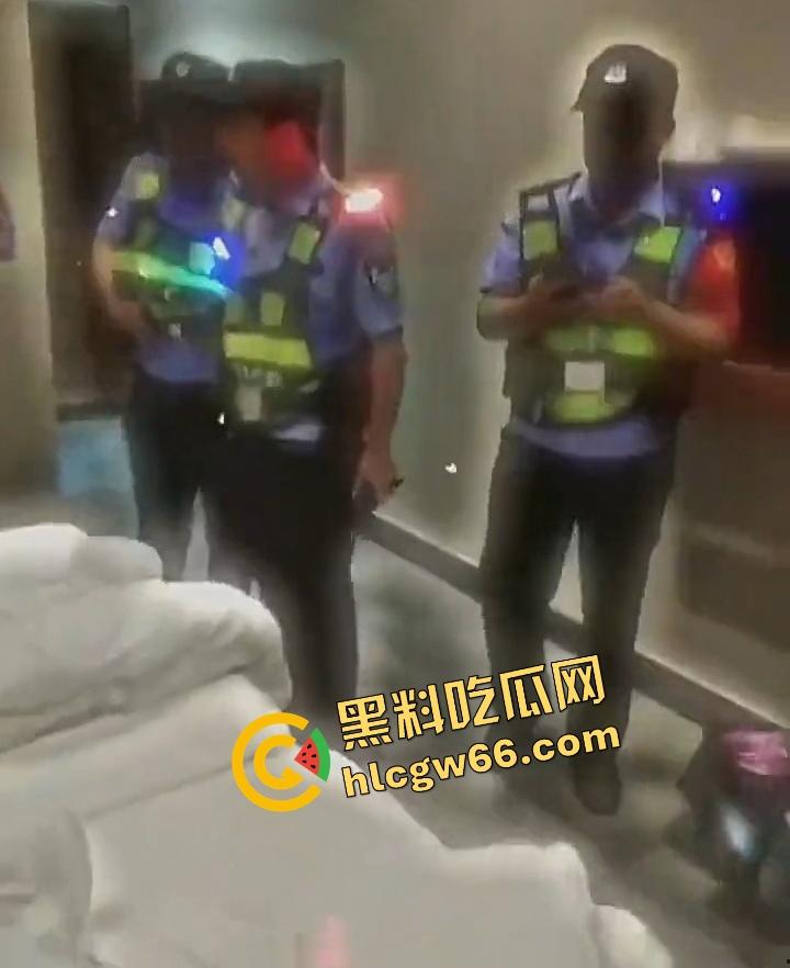 黑料吃瓜小课堂开课了，嫖娼被抓不要怂，这一套话术学会了，帽子叔叔都拿你没招！-3