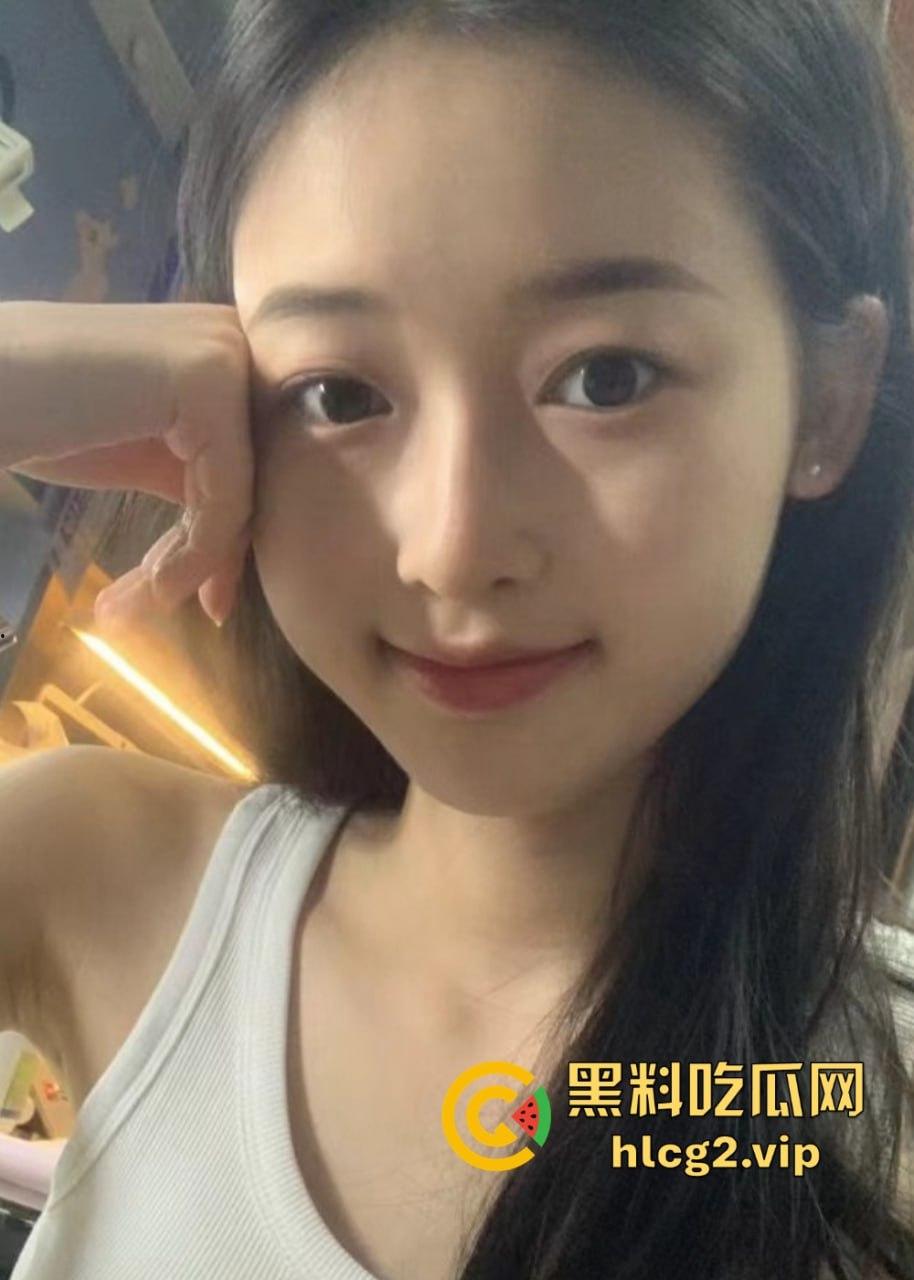 清纯女神赵思燕堕落！SM调教视频曝光，南艺校花沦为金主玩物！-1