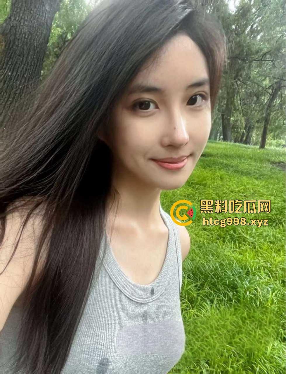 油腻中年包养高颜值大学生，30秒大战秒射！小姐姐演技满分，哪怕是快枪手也装得高潮迭起！-1