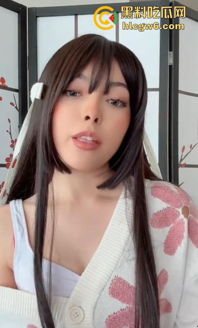 TikTok网红【Zoeyn】私密视频流出，骚鸡账号注销直接消失！大尺度内容引爆福利圈，转型福利姬才是正路？-5