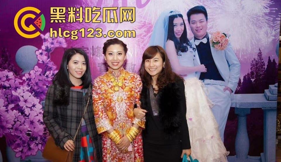 老婆当炮友母狗玩得飞起,自己辛苦赚钱养着个母狗给别人爽!家里床成了野男人肏逼圣地!-10