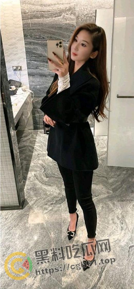 河南郑州白领【王怡宁】绝顶人妻 微黑透红的鲍鱼狂喷不止 炮击都不能满足 果然女人三十似老虎啊-3