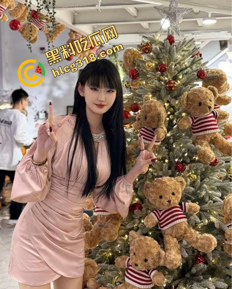 绍兴20岁清纯舞蹈生『蒋佳姝』分手被前任爆私拍,链子调教抬腿后入活成野狗,交合处全程特写骚到飞起!-1