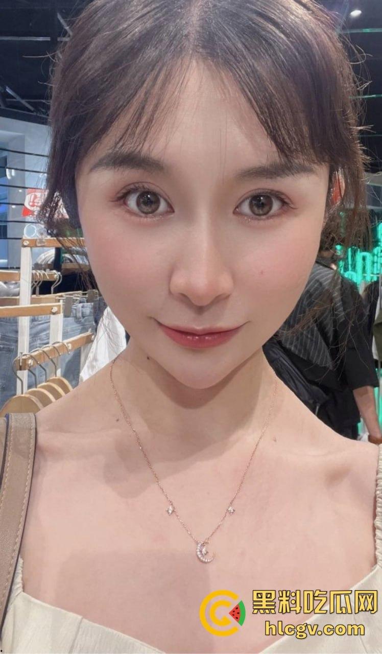 百度云惊爆富二代与极品女友啪啪视频！情侣私密日常被曝光，画面香艳十足！-10