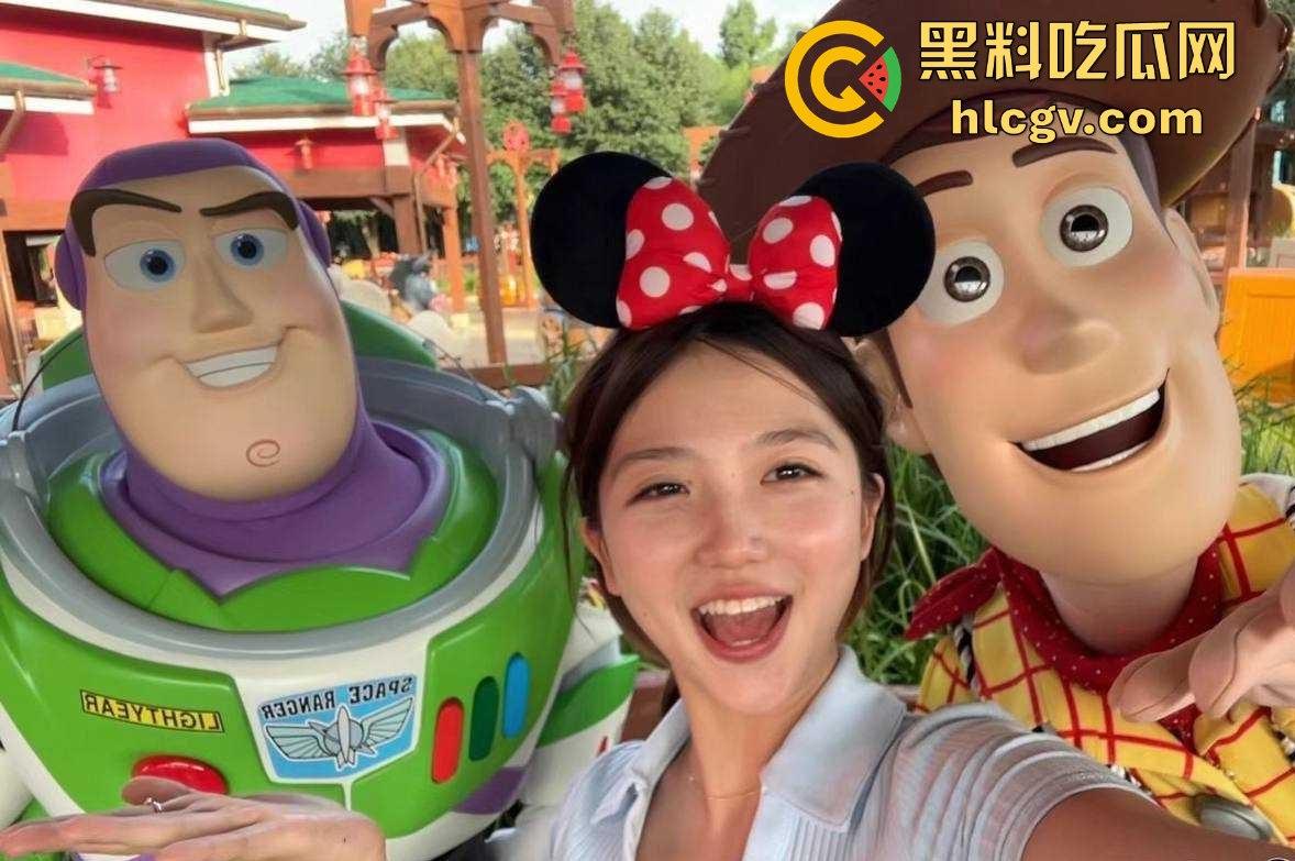 浙江财经大学清纯校花【李书妍】不雅视频外泄！分手渣男发泄心头恨，清纯女神变成床上的放荡婊！-1