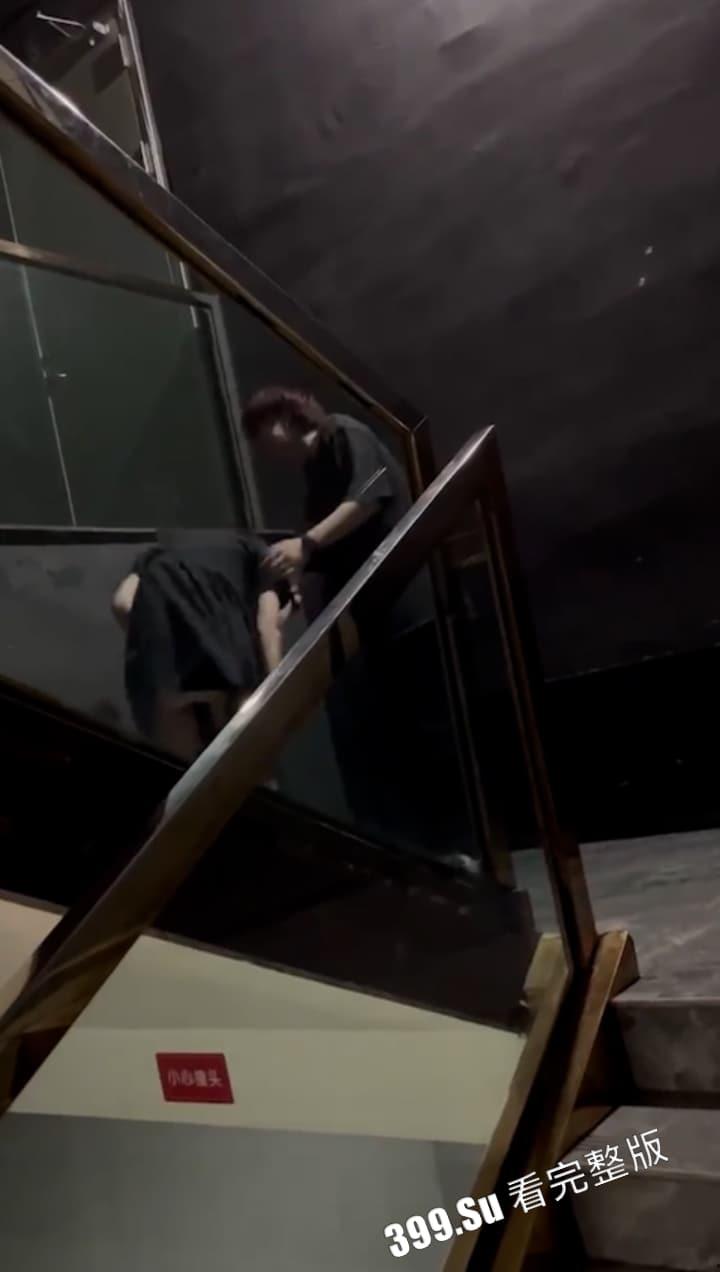 尴尬社死篇   视频里开头第一句话已经让我绷不住了  赶紧毁灭吧！这该死的世界！！！-2